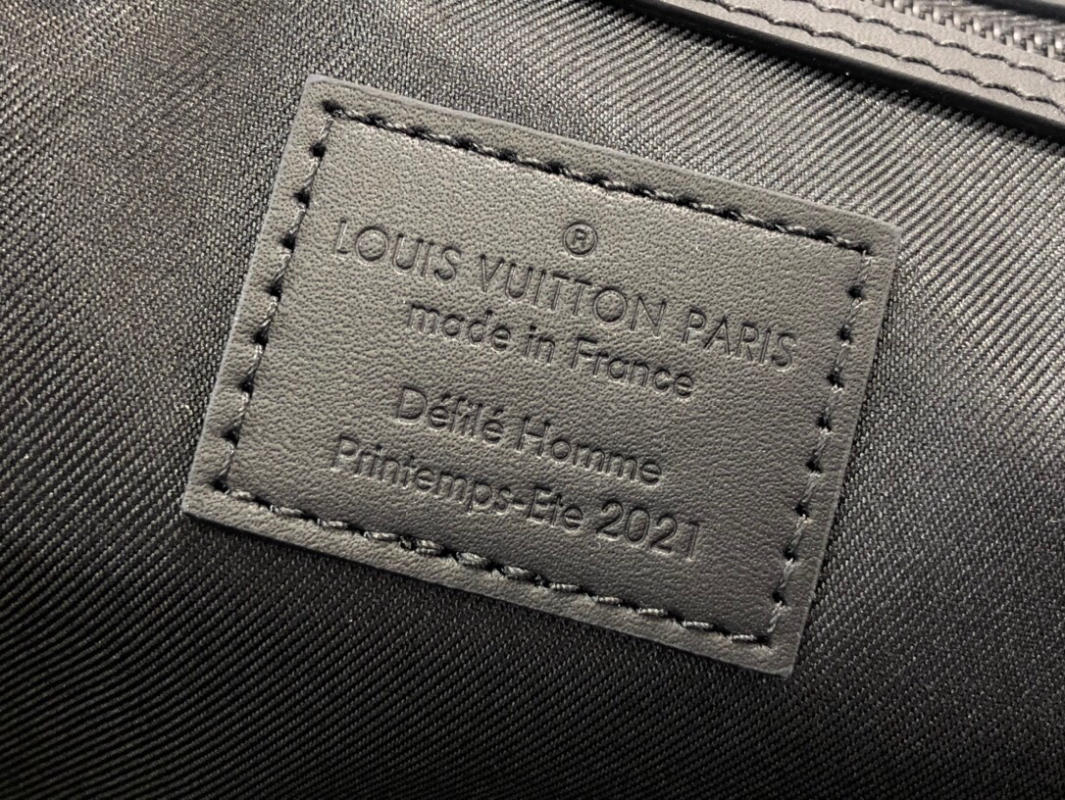 Túi du lịch LV Louis Vuitton KEEPALL BANDOULIÈRE siêu cấp 1:1 